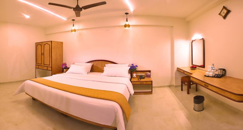 Vijai Paradise Sai baba Colony, Coimbatore 3