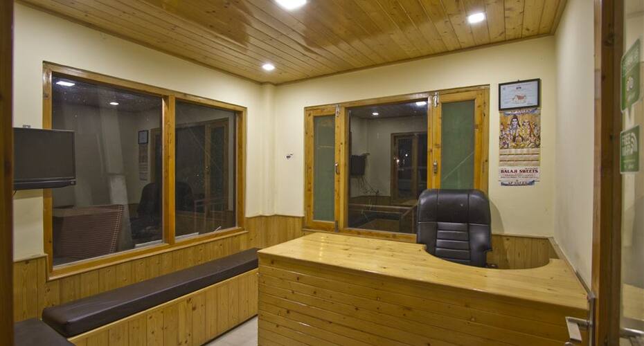 Holiday BnB, Manali 2