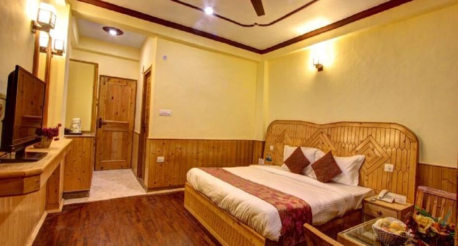 Holiday BnB, Manali 4