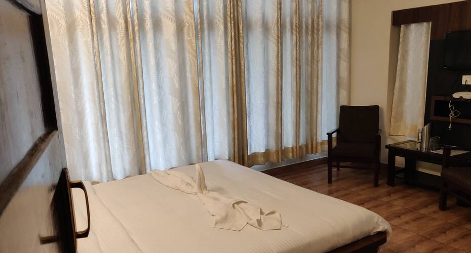 Hotel Blue Heaven, Manali 1