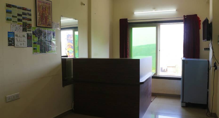 Nisha Hotel, Mahabaleshwar 3