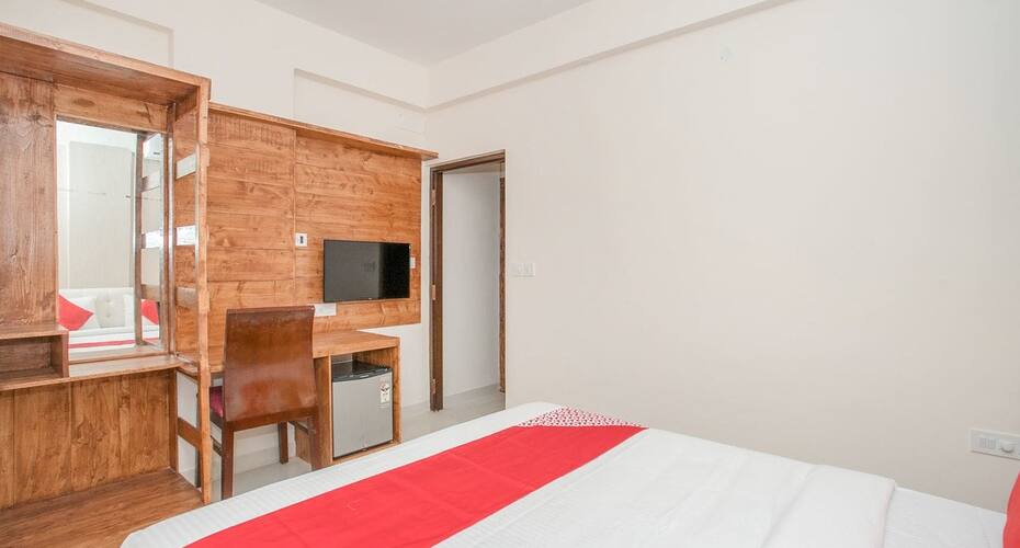 Hotel Dollars Nest, Bangalore 4