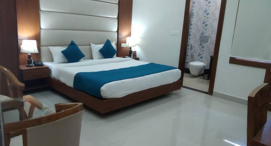 X Hotel by bloom   Rishikesh, Rishikesh 2