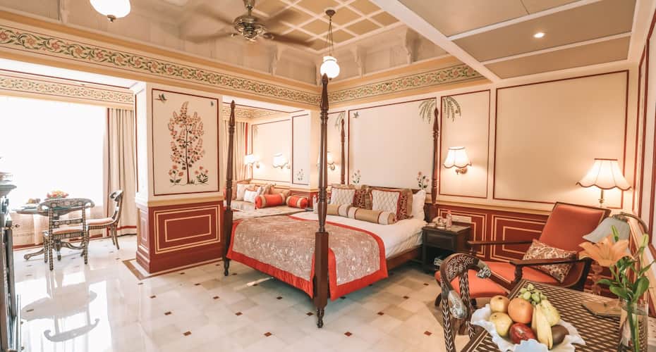 udaipur lake palace hotel rates
