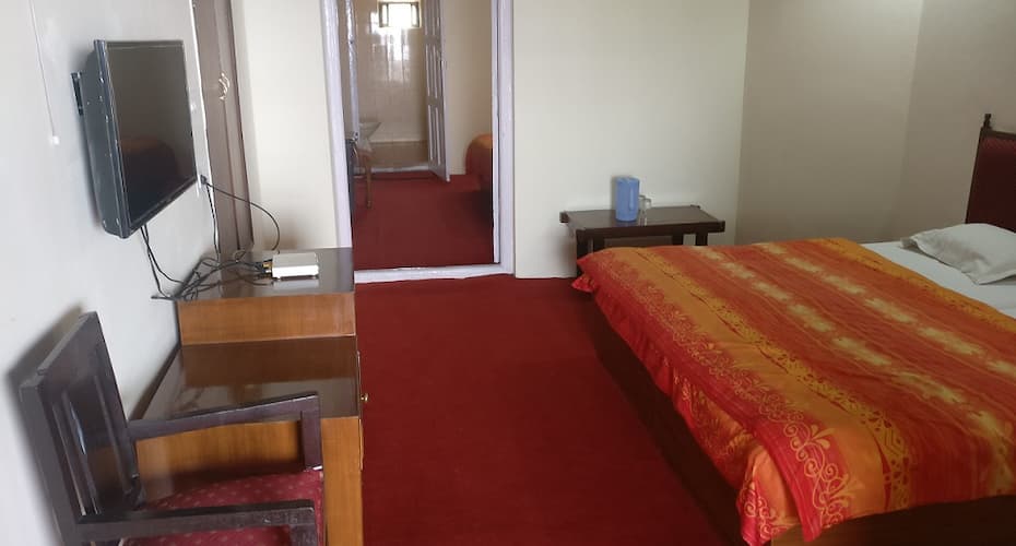 Hotel Himalaya Castle, Mussoorie 3