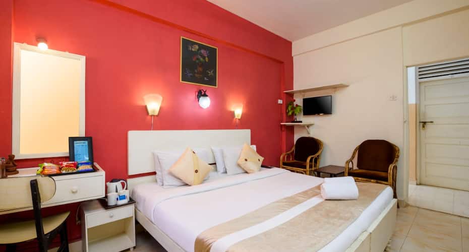 Holiday Beach Resort, Goa 4