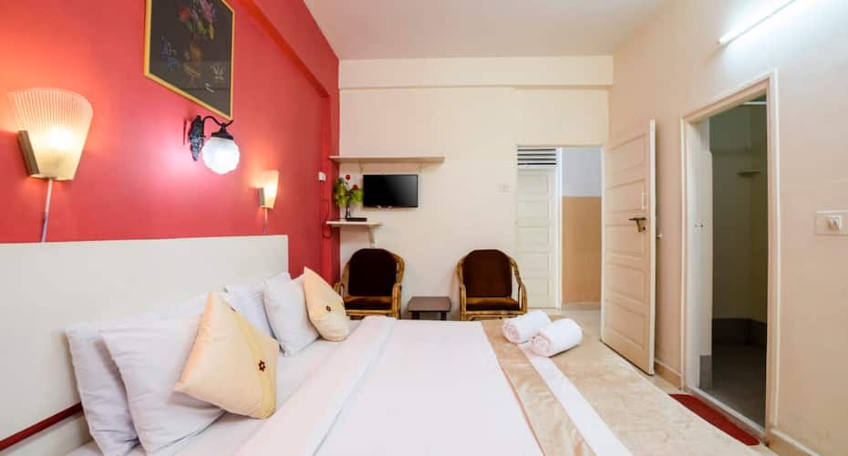 Holiday Beach Resort, Goa 5