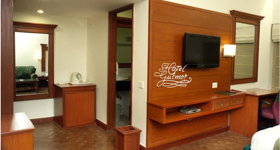 Hotel Gulmor LUDHIANA, Ludhiana 2