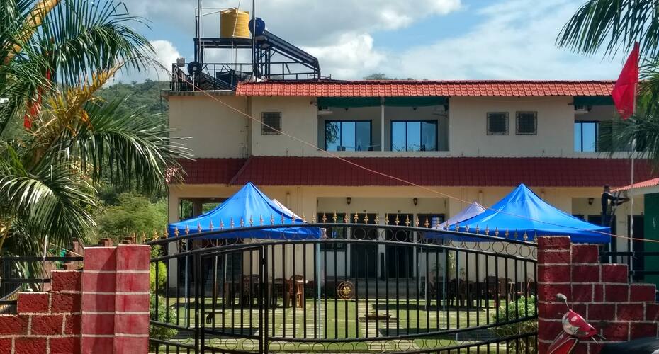 Whistling Waves Beach Resort, Dapoli 3