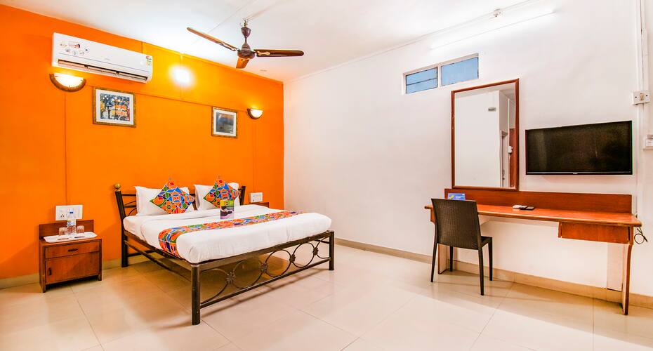 Hotel HMR Royal Inn, Pune 3