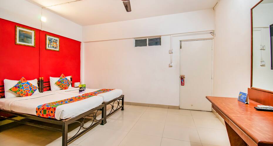 Hotel HMR Royal Inn, Pune 5