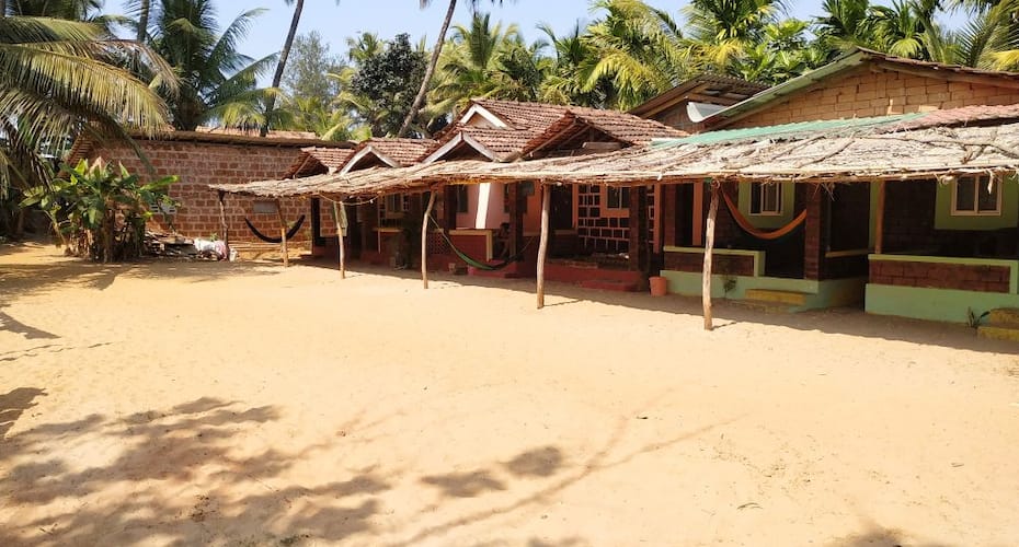 iROOMZ Sea Rock Caf��, Gokarna 1
