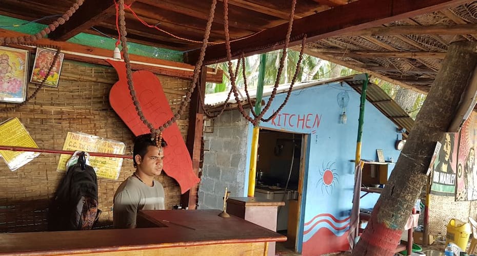Iroomz Om D.S. Cafe (51), Gokarna, Gokarna 3