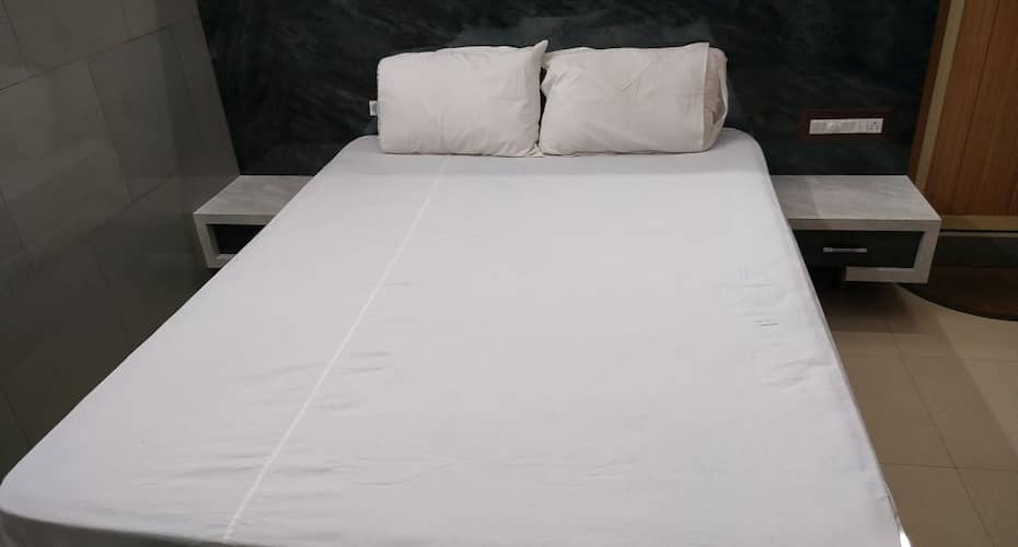 Iroomz Shanti Krishna Residency, Gokarna, Gokarna 5