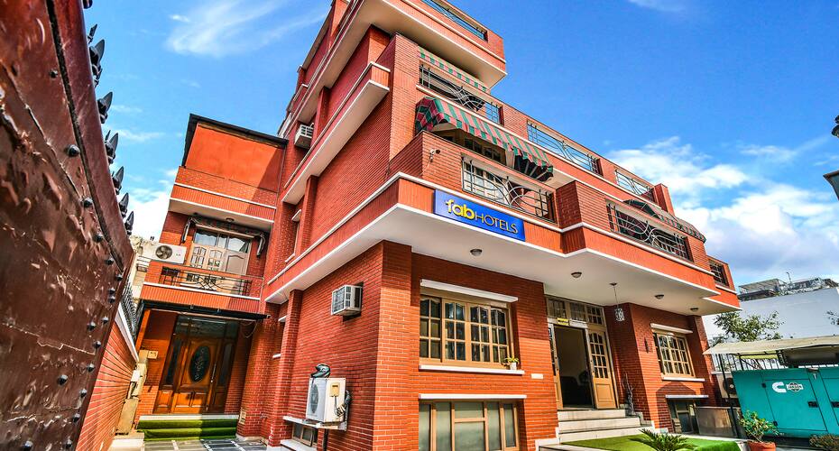 FabHotel Homeport Residency DLF Phase 3, Gurgaon 1