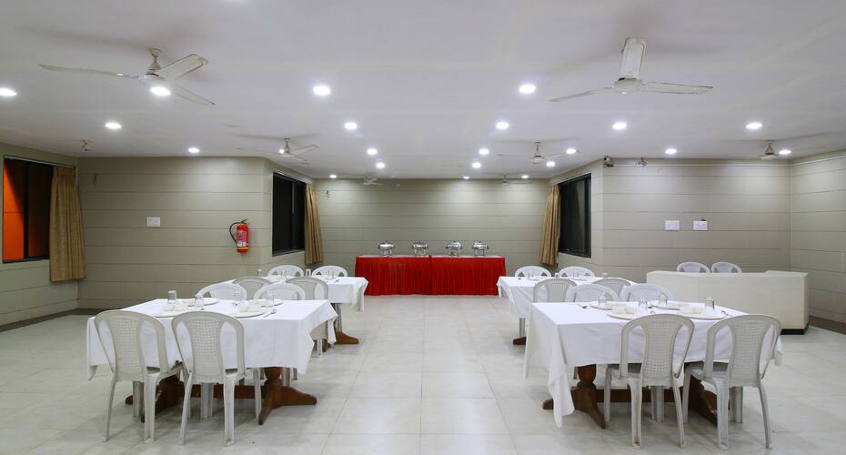 Toran Hotel Porbandar, Porbandar 4