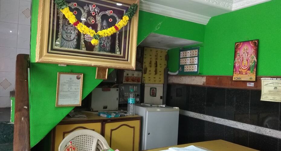 iROOMZ Sai Relax Residency, Tirupati, Tirupati 5