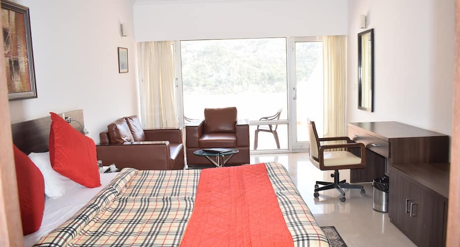 Misty Meadows Resort, Kasauli 4