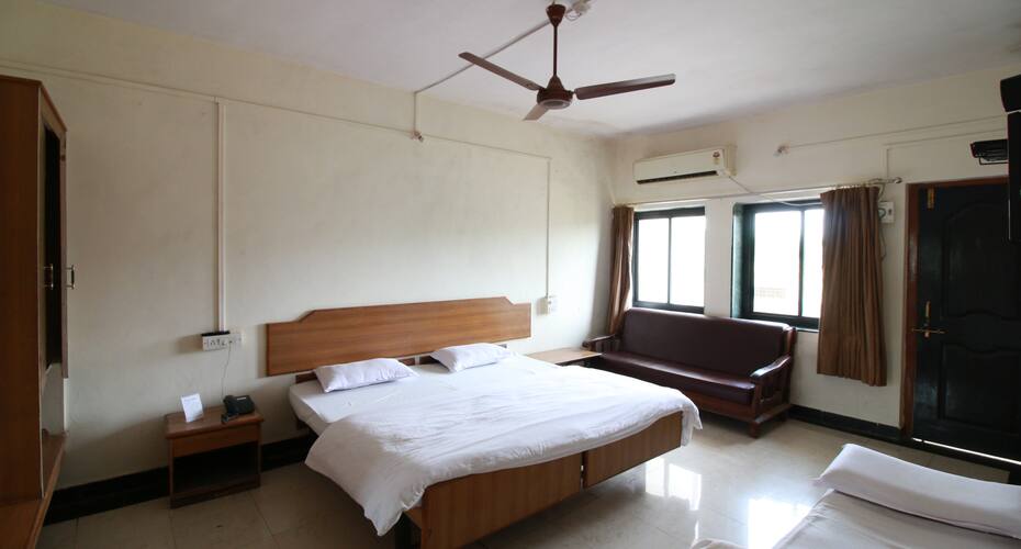 Toran Hotel, Saputara, Saputara 4