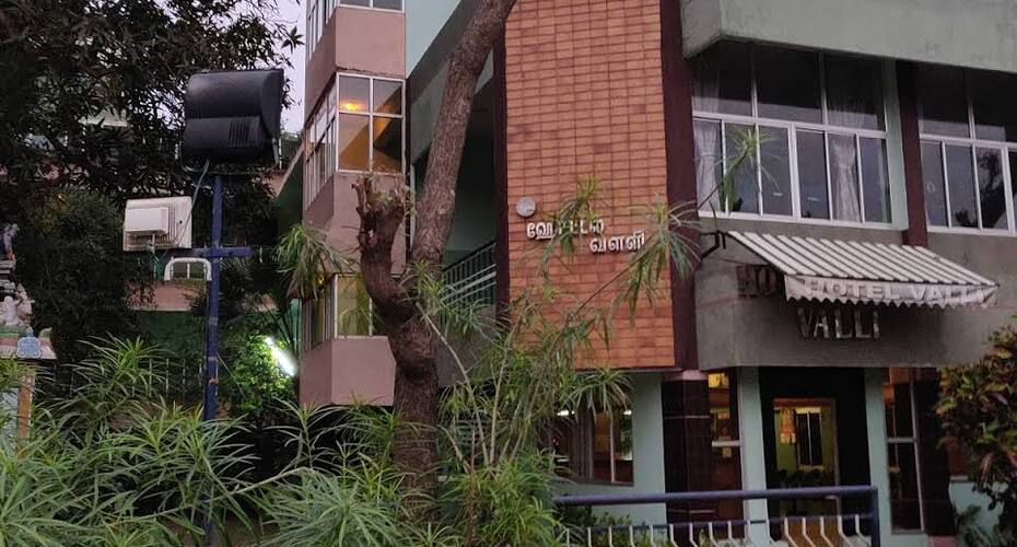 Hotel Valli, Tanjore 1