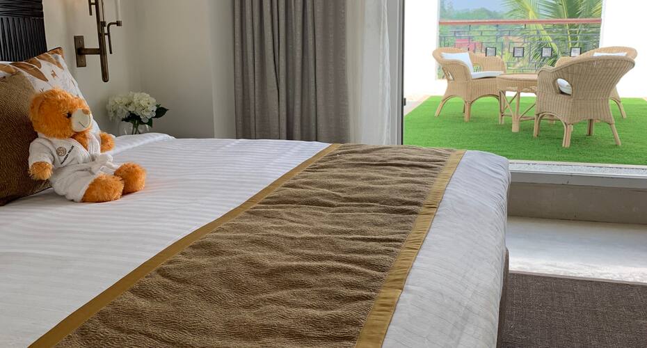 The Mansion House Alibaug Price Reviews Photos Address Remembering the good times #alibaug #themansionhouse #goodtimes #travelinspiration #eventsinalibaug. the mansion house alibaug price