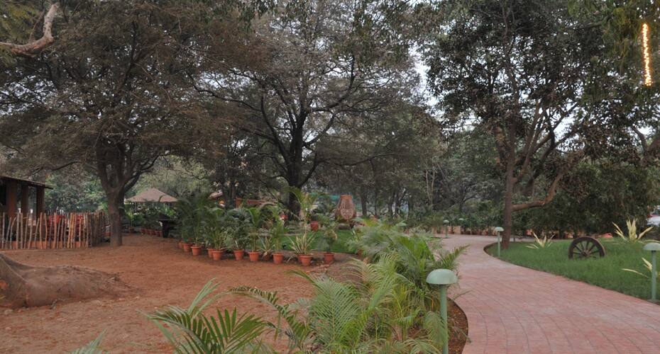 Sai Palace Hotel and Gardens, Thane 5