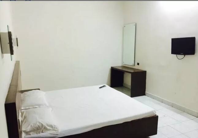 Hotel Amrutha Residency, Vijayawada 4