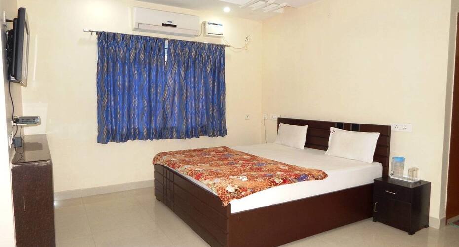 Silpa Hotel and Lodge, Guntur 5