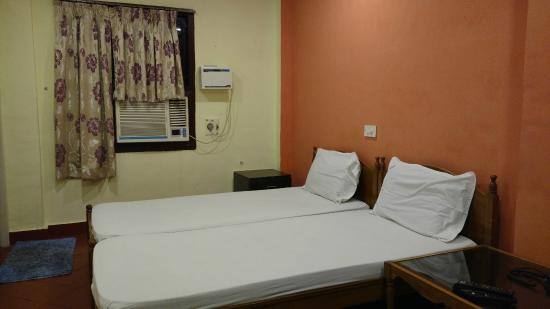 Sri Gopal Nivas Lodging House, Chennai 2