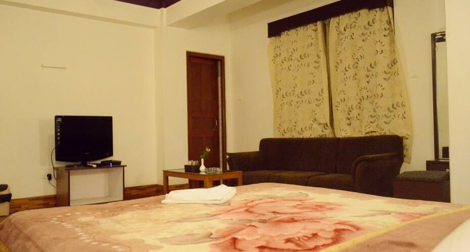Dwang Resort Rumtek, Gangtok 5