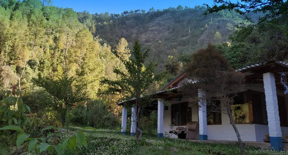 Keith's Riverside Cottages, Mukteshwar 2