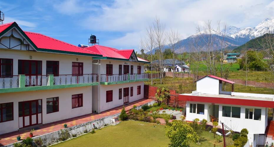 Hotel Bagora Heights, Palampur 2