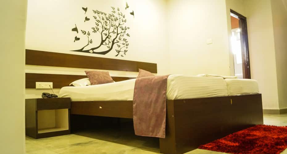 Hotel Arya Inn, Guwahati 5