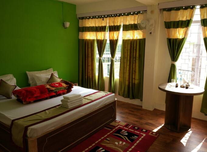 Oxford Hill Guest House, Shillong 5