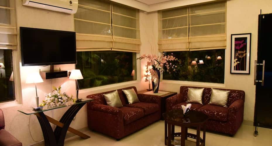 The Executive Club Resort, New Delhi 4