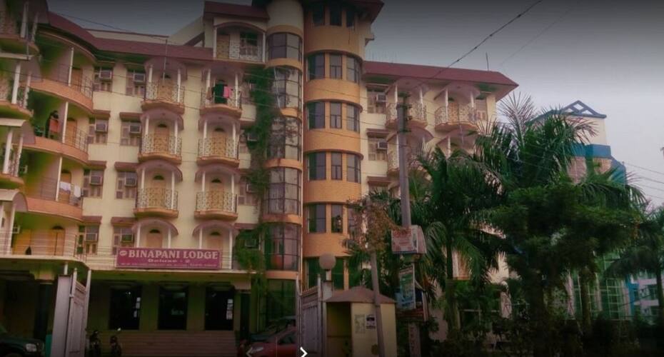 Binapani Lodge, Tarapith 1