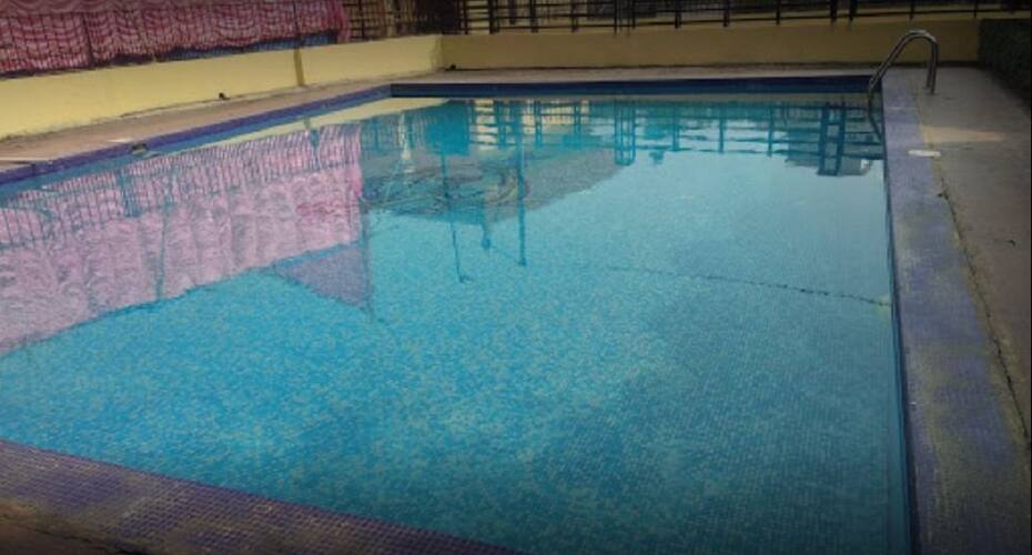 Binapani Lodge, Tarapith 4