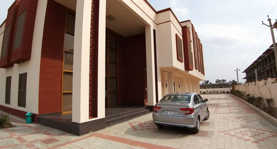 RnB Shanti Niketan Salasar, Sikar 2
