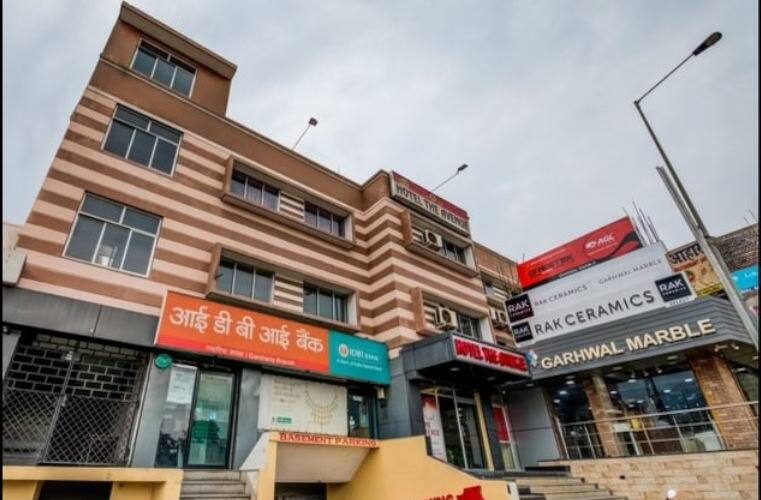Hotel Avenue, Jamshedpur 2