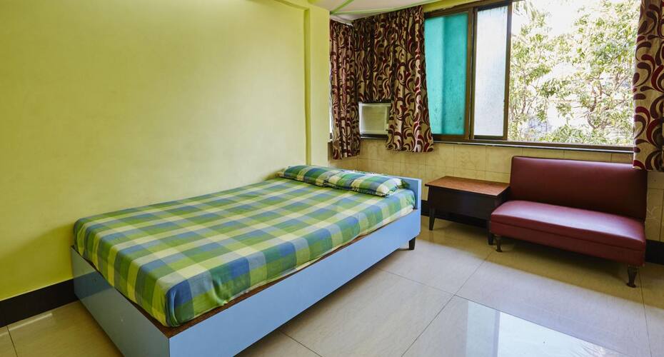 Ellora Guest House, Mumbai 2
