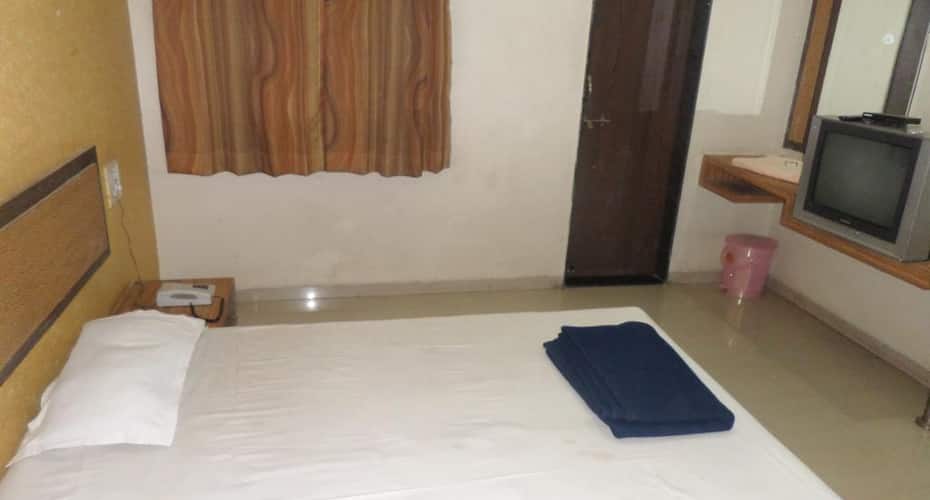 Tourists Home Lodging And Boarding, Aurangabad 5