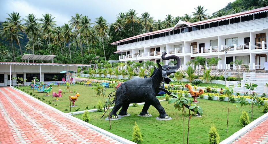Orchard Valley Resort, Courtrallam 1
