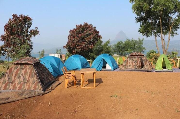 Camp Lakers Retreat, Pune 1
