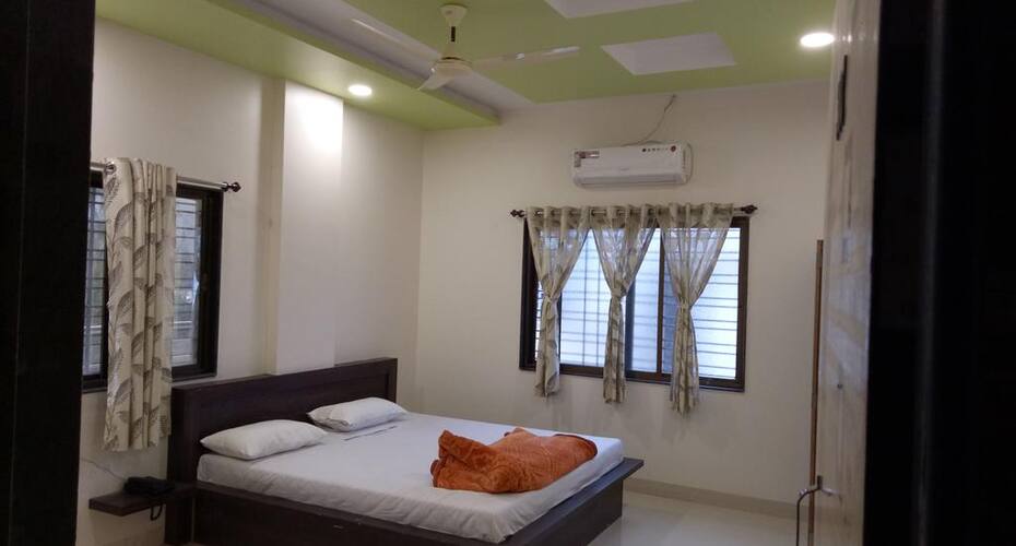 Hotel Radhika Inn, Trimbakeshwar 5