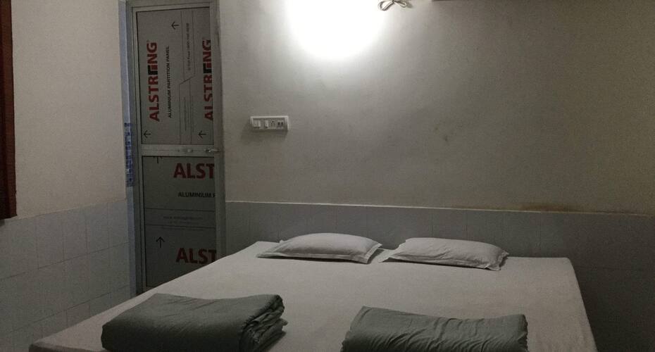 Gokul Executive Inn, Jamshedpur 4
