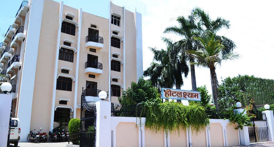 Shyam Hotel, Ghazipur 3