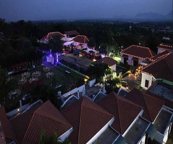 The Bungalow Club Resort, Coimbatore 1