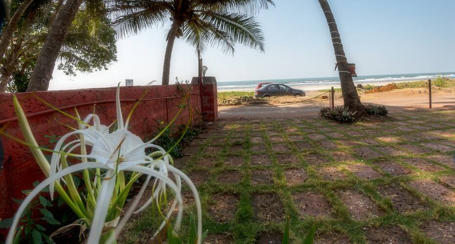 Om Shanti Beach Resort, Dapoli 3