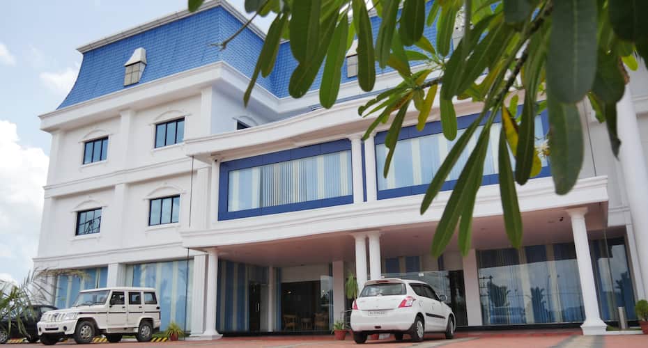 Hotel Karthika Residency, Thiruvananthapuram 1