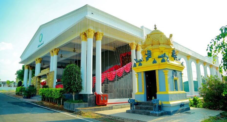 Hotel BCN Grand Inn, Kuppam 3